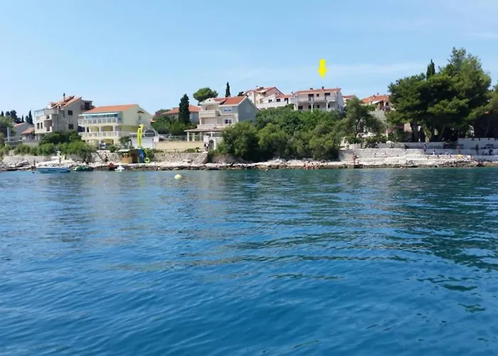 Апартаменты Mladen